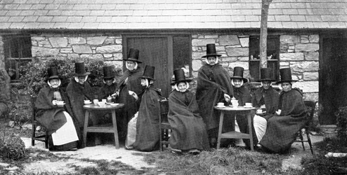 Una fiesta de té galesa, finales del siglo XIX